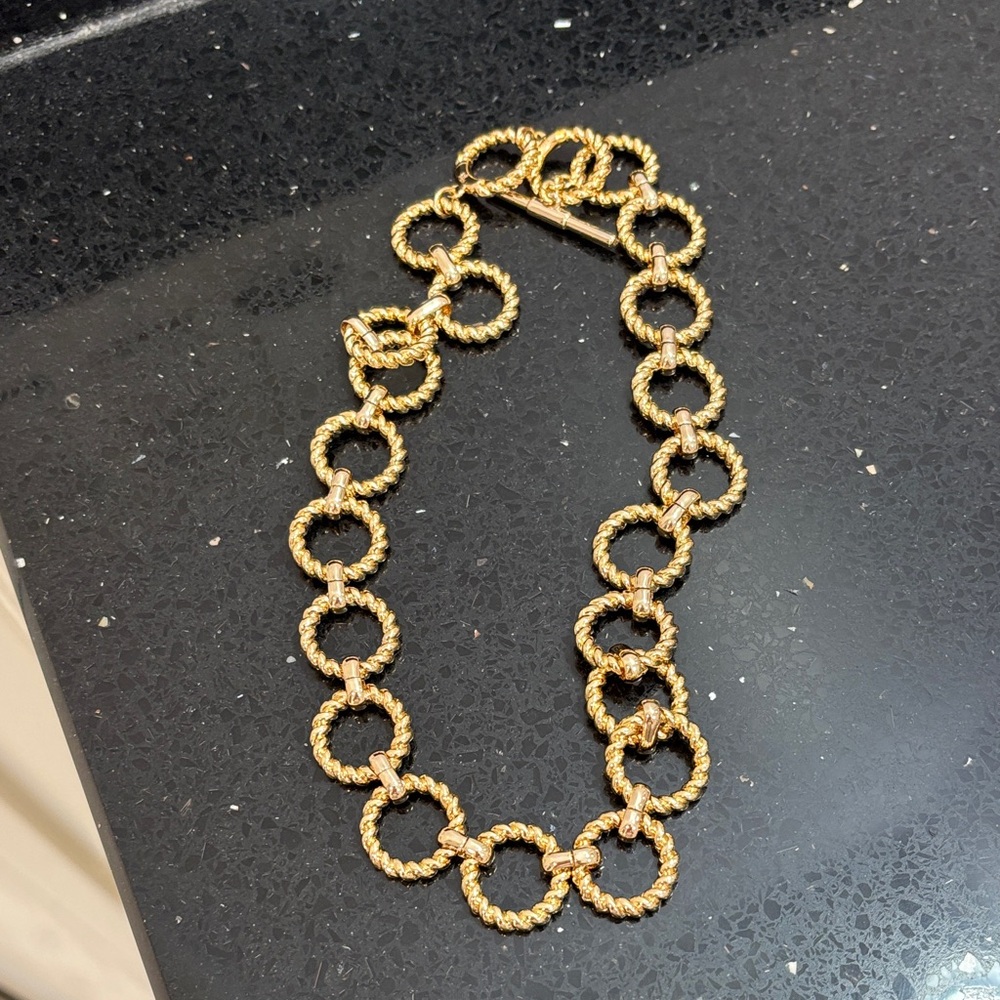 Elegant Gold Chain Link Necklace Costume